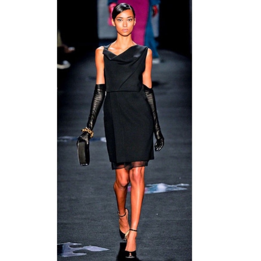 NWT Diane Von Furstenberg Rendezvous Faux Wrap Draped Asymmetrical Dress Sz 10